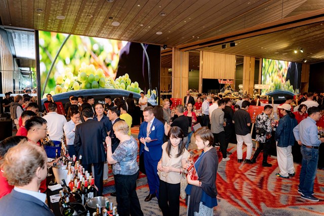 WineFest 2025: Ba thập kỷ đam mê – Hành trình kết nối Việt Nam với tinh hoa rượu vang thế giới - Ảnh 6 WineFest 2025: Ba thập kỷ đam mê – Hành trình kết nối Việt Nam với tinh hoa rượu vang thế giới - Ảnh 6
